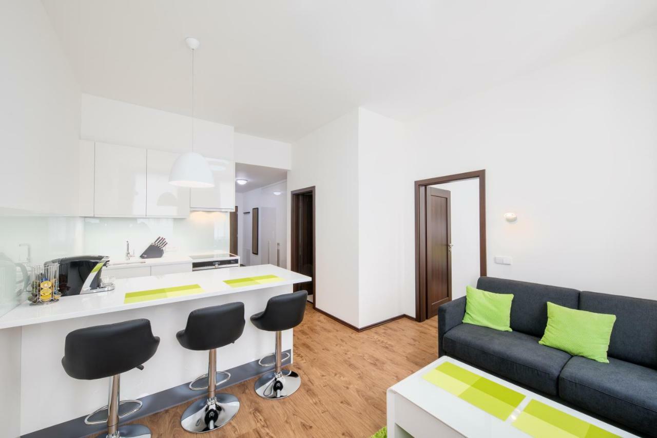 Apartment Near City Centre With Parking Place Praha Exteriér fotografie