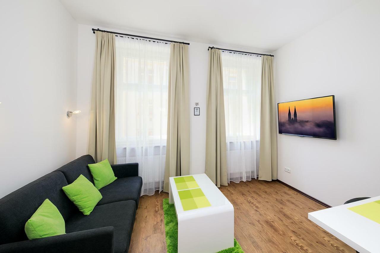 Apartment Near City Centre With Parking Place Praha Exteriér fotografie